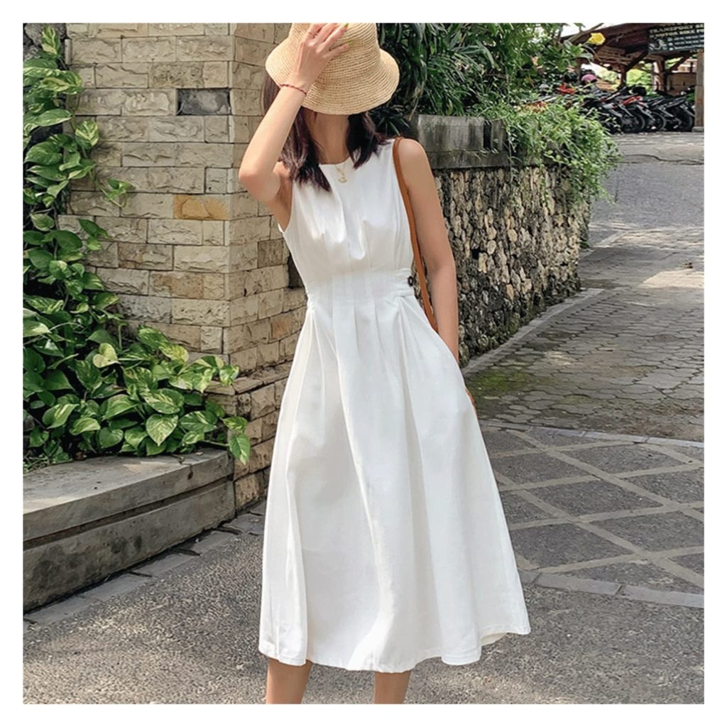 How to wear white dresses masterfully in Spring Summer 2024